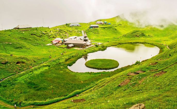 Prashar Lake Trek
